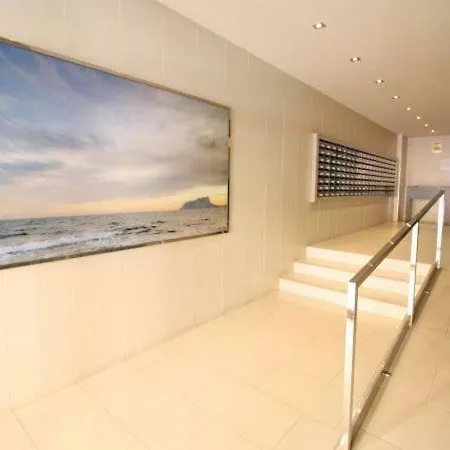 Sleeps 5 Air Con T792122 Apartmán